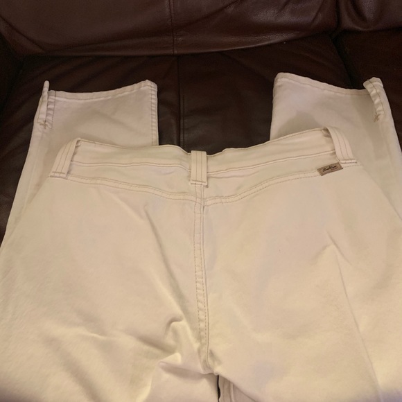 Levi’s Capri - Picture 5 of 6